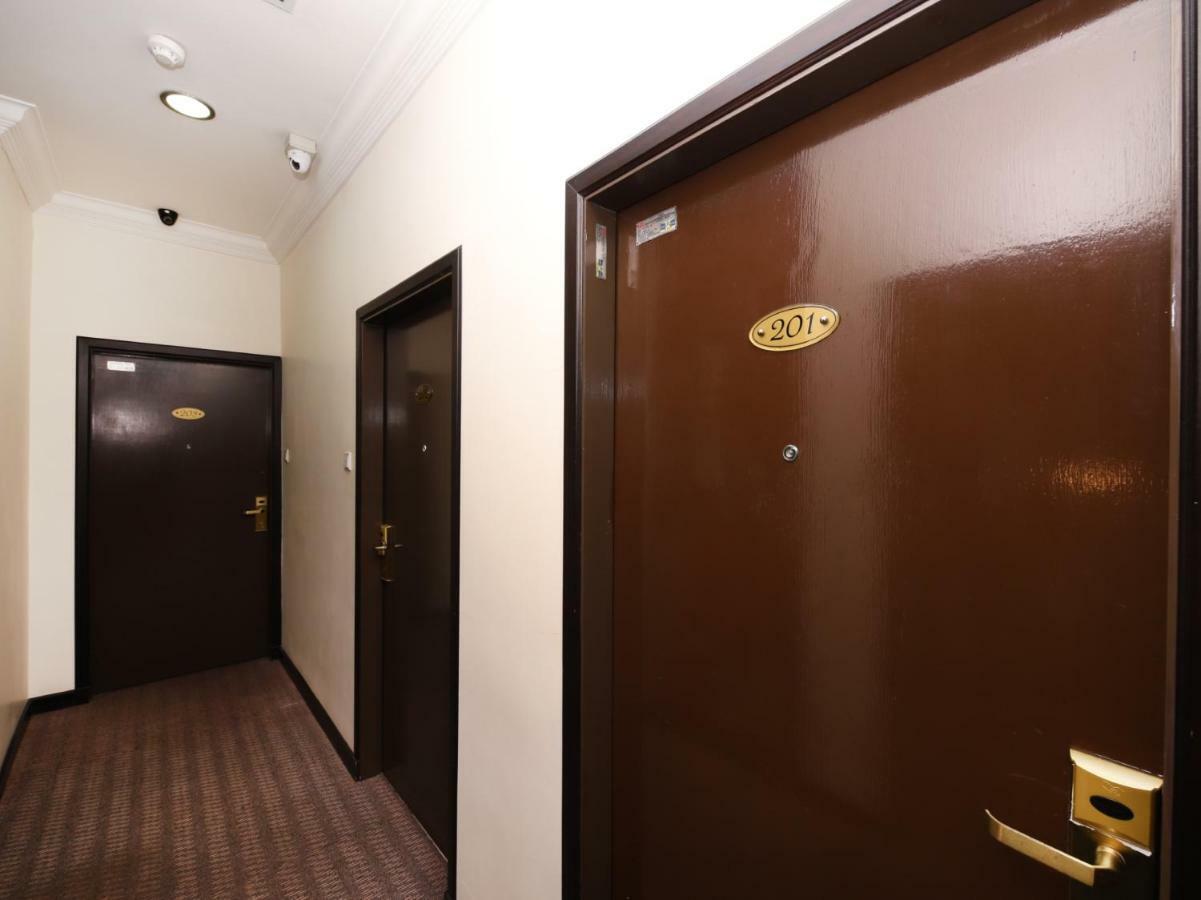 Oyo 750 Comfort Hotel Kota Kinabalu Exterior foto