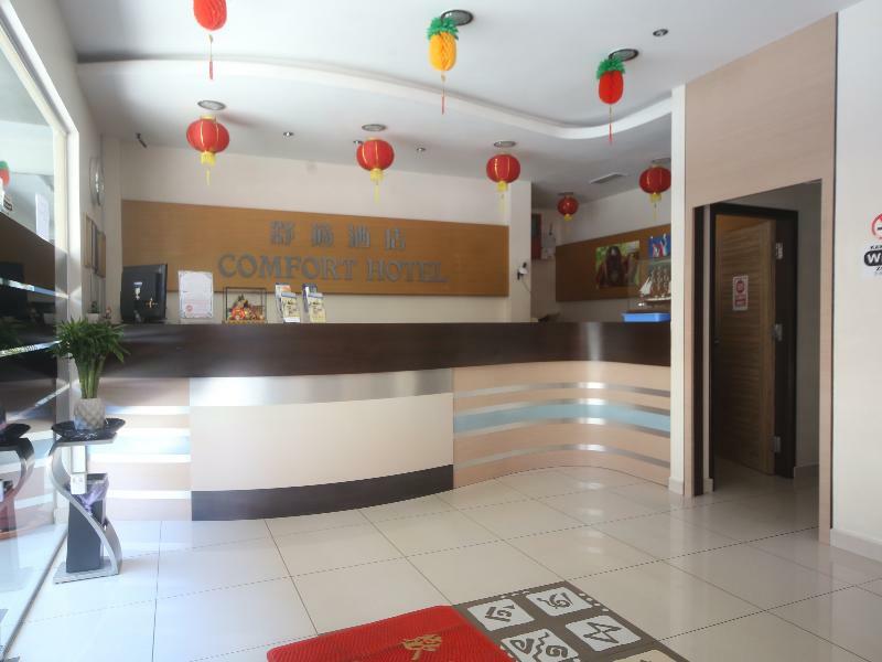 Oyo 750 Comfort Hotel Kota Kinabalu Exterior foto