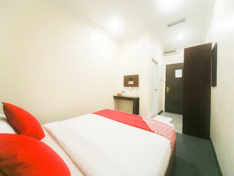 Oyo 750 Comfort Hotel Kota Kinabalu Exterior foto
