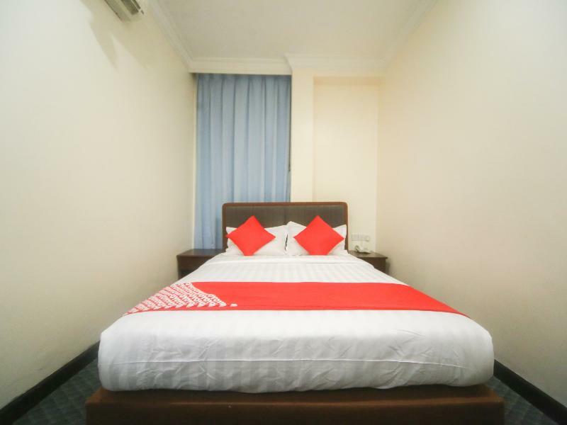 Oyo 750 Comfort Hotel Kota Kinabalu Exterior foto