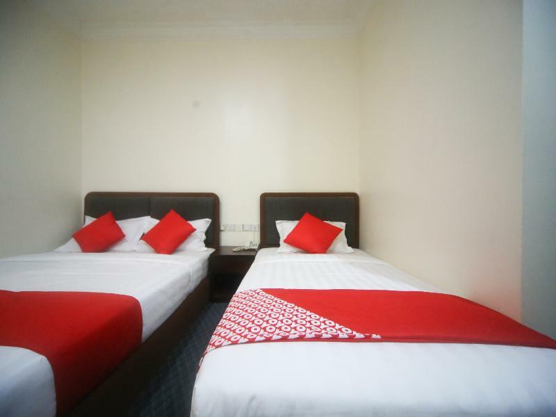 Oyo 750 Comfort Hotel Kota Kinabalu Exterior foto